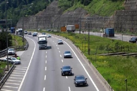 Ölümlü trafik kazalarının azalmasında kurs yönetmeliğindeki düzenlemeler de etkili oldu 21 Ölümlü trafik kazalarının azalmasında kurs yönetmeliğindeki düzenlemeler de etkili oldu