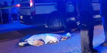 Otomobilin çarptığı bedensel engelli, hayatını kaybetti 2 Otomobilin çarptığı bedensel engelli hayatını kaybetti