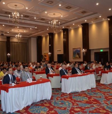 OYAK Çimento Mardinde sektör temsilcileriyle buluştu