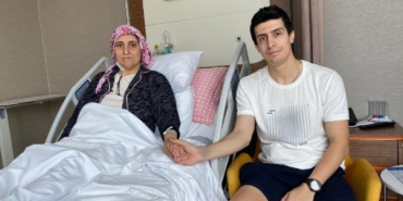 ÖZEL Vefa Sporlu futbolcudan büyük vefa Annesine donör oldu kariyerinden vazgeçti