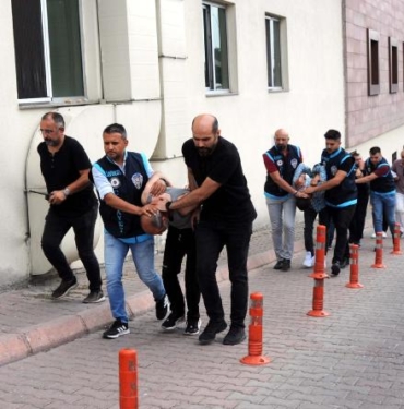 Polisin vurulduğu kıraathane baskınıyla ilgili tutuklanan şüphelinin ifadesi ortaya çıktı