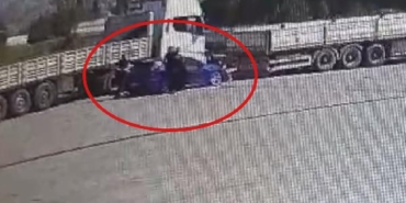 Polisten kaçan şüpheliler, uyuşturucuyu TIR’ın dorsesine sakladı 6 Polisten kaçan şüpheliler, uyuşturucuyu TIR’ın dorsesine sakladı