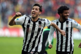 Salih Uçana Genoa kancası