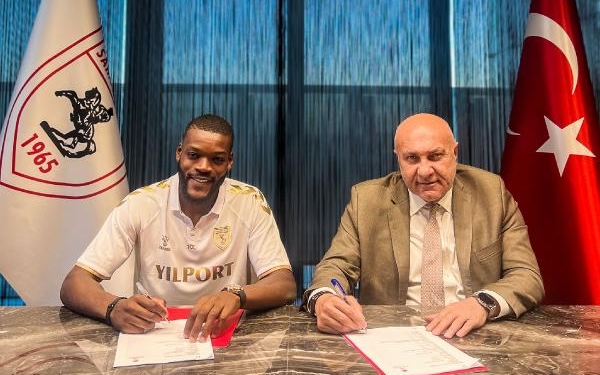 Samsunspor Ntcham ile 3 yıllık sözleşme imzaladı