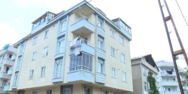 Sancaktepe'de çatı tamiri yapan işçi 4'üncü kattan düşerek hayatını kaybetti 6 Sancaktepede çatı tamiri yapan işçi 4üncü kattan düşerek hayatını kaybetti