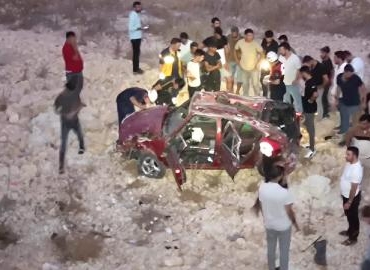 Şanlıurfada 150 metreden yuvarlanan otomobilin sürücüsü öldü