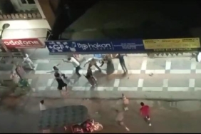 Şanlıurfa'da, çocukların kavgasına aileler de karıştı: 6 yaralı 18 Şanlıurfada çocukların kavgasına aileler de karıştı 6 yaralı