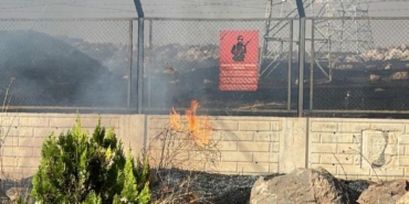 Şanlıurfa'da ot yangını askeri bölgeye sıçradı 35 Şanlıurfada ot yangını askeri bölgeye sıçradı