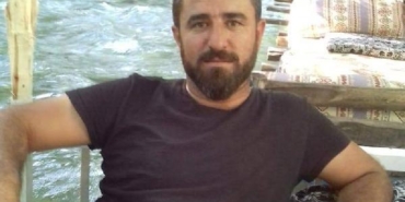 Şantiyede akıma kapılan kepçe operatörü, 8 günlük yaşam mücadelesini kaybetti 10 Şantiyede akıma kapılan kepçe operatörü, 8 günlük yaşam mücadelesini kaybetti