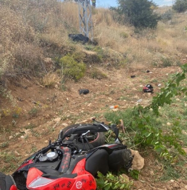 Şarampole devrilen motosikletin sürücüsü öldü