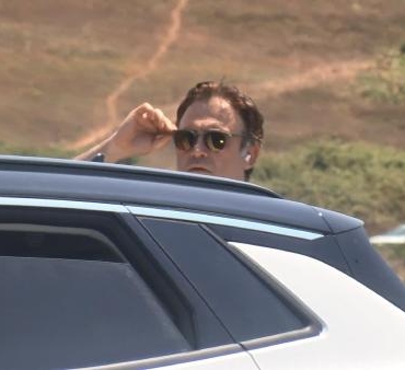 Şarkıcı Kutsi benzini bitince yolda kaldı