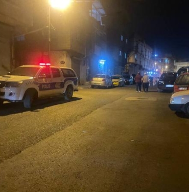 Şehir magandası otomobilden rastgele ateş açtı 8 yaralı