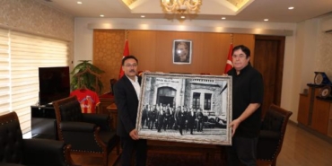 Şehit askerin ailesine ev