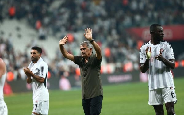 Şenol Güneş: Moralimizi kaybettirmek isteyen suni konuların bitmesini istiyorum