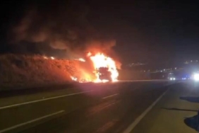 Seyir halindeyken alev alan vinç yandı