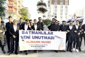 Sıcaklığın 40 derecenin üzerinde olduğu Batmanda klimanın mucidine anma etkinliği