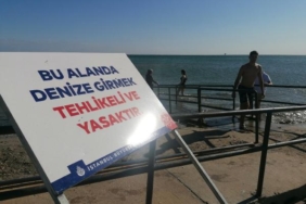 Silivride kötü hava şartlarından dolayı denize girmek yasaklandı