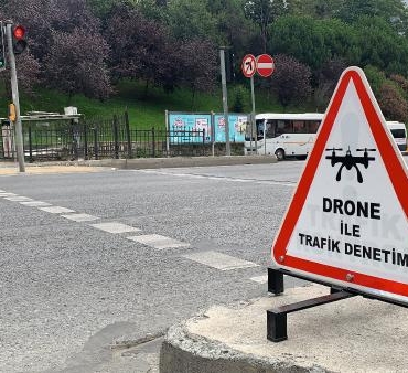 Şişlide drone destekli kırmızı ışık denetimi