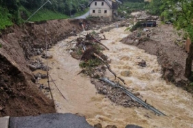Slovenyada bir günde yağan rekor yağış sele neden oldu EK FOTOĞRAFLAR