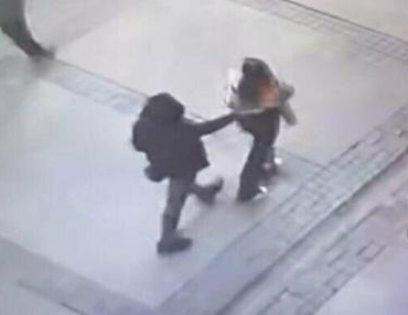 Sokak ortasında cinsel saldırıya indirimli ceza 8 Sokak ortasında cinsel saldırıya indirimli ceza