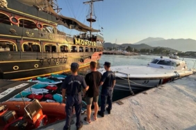 Sosyal medyadan izinsiz jet ski kiralayan 2 Rus'a sınır dışı kararı 23 Sosyal medyadan izinsiz jet ski kiralayan 2 Rusa sınır dışı kararı