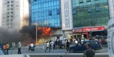 Sultangazi'de 5 katlı iş merkezi'nde yangın-1 32 Sultangazide 5 katlı iş merkezinde yangın-1