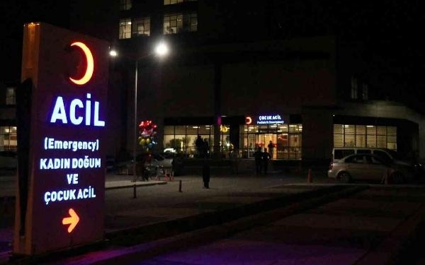 Sünnet düğününde 60 kişi yemekten zehirlendi 1 Sünnet düğününde 60 kişi yemekten zehirlendi