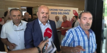 Taksiciler Odası Başkanı zam oranını beğenmedi UKOME toplantısını terk etti