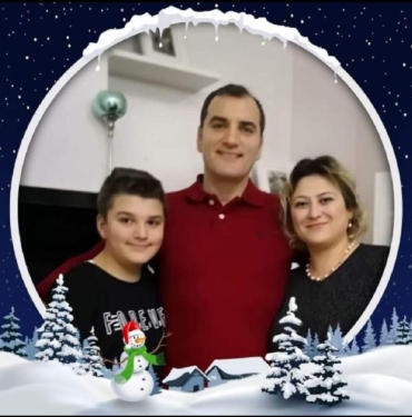 Tartıştığı oğlu ve eşini bıçaklayarak öldürdü