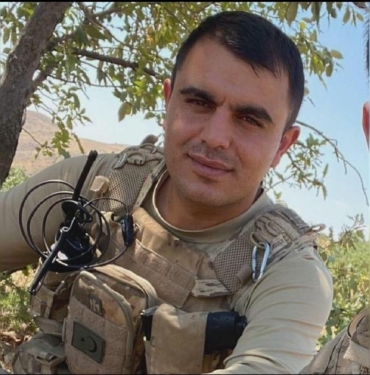 Tatil yolunda kaza; uzman çavuş ile kızı öldü, 3 yaralı 8 Tatil yolunda kaza uzman çavuş ile kızı öldü 3 yaralı