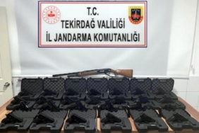 Tekirdağda jandarma operasyonunda 25 tabanca ele geçirildi 1 gözaltı