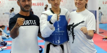 Tekvando antrenörlüğünü anne ve babası yaptı Türkiye 3üncüsü oldu