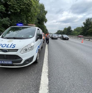 TEM Otoyolunda zincirleme kaza 3 yaralı