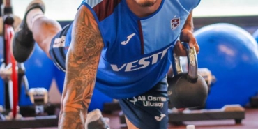 Trabzonspor Antalyaspor maçının hazırlıklarına çift idmanla başladı