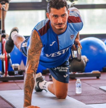 Trabzonspor Antalyaspor maçının hazırlıklarına çift idmanla başladı