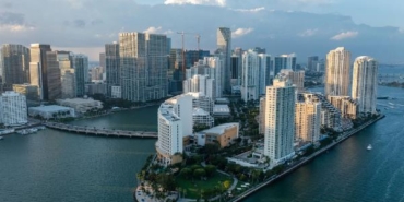 Türk yatırımcılar konut almak için rotayı ABD'ye çevirdi 4 Türk yatırımcılar konut almak için rotayı ABDye çevirdi