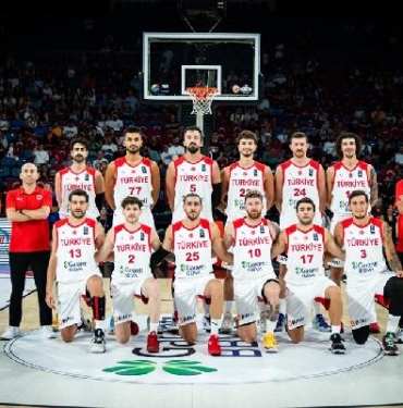 Türkiyenin FIBA Olimpiyat Ön Eleme Turnuvası yarı finalindeki rakibi İsveç oldu