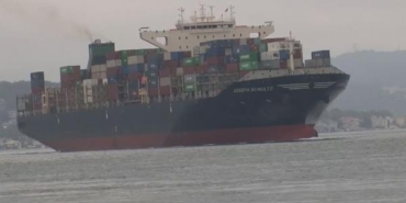 Ukrayna'dan hareket eden 'Joseph Schulte' adlı gemi İstanbul Boğazı'nda 18 Ukraynadan hareket eden Joseph Schulte adlı gemi İstanbul Boğazında