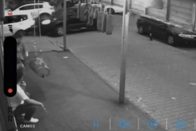 Ümraniye'de fren yerine gaza basan cip sürücüsü şarküteri dükkanına girdi 30 Ümraniyede fren yerine gaza basan cip sürücüsü şarküteri dükkanına girdi