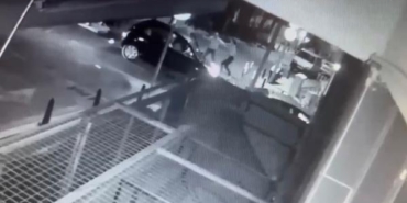 Ümraniye'de kendisine korna çalan sürücü ve arkadaşını bıçakladı 1 Ümraniyede kendisine korna çalan sürücü ve arkadaşını bıçakladı