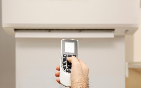 Uzmanı uyardı Klimanın üflediği havaya direkt maruz kalmayın