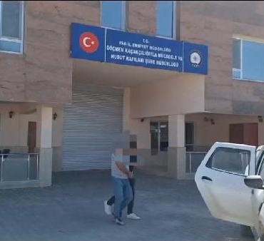Van'da göçmen kaçakçılığına 2 tutuklama 4 Vanda göçmen kaçakçılığına 2 tutuklama