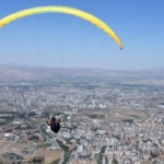 Yamaç Paraşütü Mesafe Yarışları Türkiye Şampiyonası Kayseride başladı