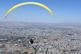 Yamaç Paraşütü Mesafe Yarışları Türkiye Şampiyonası Kayseride başladı