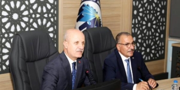 YÖK Başkanı Özvar Devlet üniversiteleri arasında rekabetin artması gerekiyor