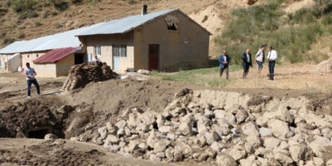 Yüksekovada sel sonrası hasar tespiti