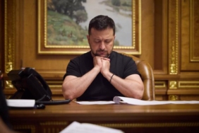 Zelenski Pokrovskta ikinci saldırı kurtarma çalışmaları sırasında düzenledi