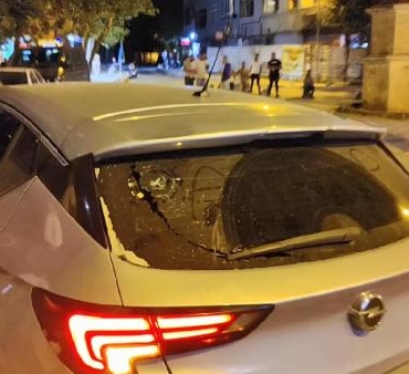 Zeytinburnu'nda kuzenlere akraba saldırısı: 1 ölü 1 yaralı 3 Zeytinburnunda kuzenlere akraba saldırısı 1 ölü 1 yaralı