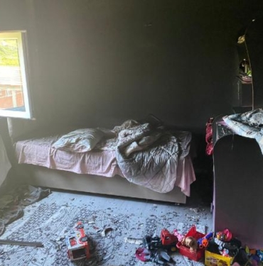 Zonguldakta 3 katlı binada yangın