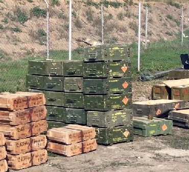 Azerbaycan, Hocavend’de silahlar ve mühimmata el koydu